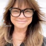 Valerie Bertinelli Instagram - Be kind 🤍 audio: @havvaofficial