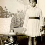 Valerie Bertinelli Instagram - This is the little girl I want to take care of right now. The perpetual people pleaser. So please don’t come to me for diet advice. I have failed more times than I have succeeded. Releasing weight is a nice side effect for sure, but this journey has to be, for me, much more than that this time. I’m doing my best to take care of my heart and my head and recover from verbal and emotional abuse that I finally realize I did not deserve. I feel lighter even though I’m pretty much around the same weight I was when I started Jenny Craig 16 years ago! So it is not about the number on the scale. My heart is lighter. My head is lighter. I want to feel my feelings, even though they can be scary sometimes, and I do my best to get to the other side of them. What I don’t want to do is numb or avoid my feelings with food and alcohol any longer. That is the road I’m on and doing my best to stay on. I want to live the rest of my life truly happy, finding the deep joy within me, and not just faking it until I make it. We all deserve a life full of deep internal joy that we can then share with others. We’ve got this. We are enough. 🤍✌🏻