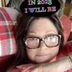 Valerie Bertinelli Instagram - Woohoo!! ✨ 2023 is only a few weeks away! Any plans? 😅 Also, I have a bit of a surprise for you tomorrow! 💕