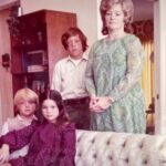 Valerie Bertinelli Instagram - I miss you Mom. I know you did your best. 💕 I don't think you fully understand until you're a parent yourself (exhales) #GratitudeCheck @patrickbertinelli @bertinsnowy