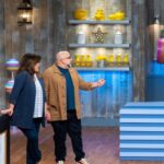 Valerie Bertinelli Instagram - 🧁 @This Monday on #KidsBakingChampionship, we're reminding these young bakers a successful business often captures the public's attention with a unique product or a new spin on familiar things. ✨ And @Duff Goldman and I challenge the biz bakers to entice their customers by combining two sweet treats into one dessert mash-up, such as Cheesecake and Eclairs, Pecan Pie and Donuts, Brownies and Tiramisu, and more. 😋 In the end, one baker is eliminated! Tune in Monday 2nd 8 PM on @foodnetwork and @discoveryplus! 💕