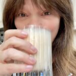 Valerie Bertinelli Instagram - 🍊🍦 @paleoproproducts @fairlife @metamucil