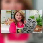 Valerie Bertinelli Instagram - ☺️ It can’t be fall without some pumpkin fun! 🍂 My “Baked Pumpkin Doughnuts” are the perfect family sweet treat for a cozy movie night!