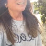 Valerie Bertinelli Instagram - 🩵✌🏻