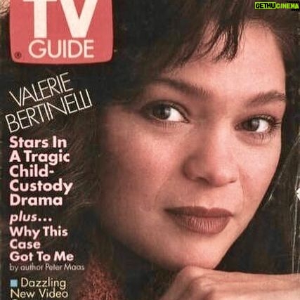 Valerie Bertinelli Instagram - Woah, found this gem from November 16-22, 1991! LOL! 😝 Where were you this week, November in 1991!? @tvguide