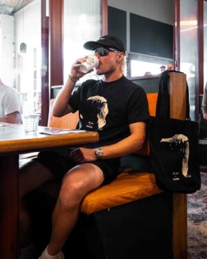 Valtteri Bottas Instagram - Simple things in life ☕️

Check out the link in bio to get your hands on this limited edition MULLET coffee and merch either via @kahiwacoffeeroasters or @st_ali. 

📷 @muzzmedia