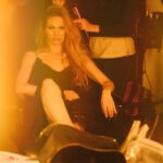 Vanesa Romero Instagram - Luces, cámara y acción… ¿Con qué foto os quedáis? #vanesaromero #mayo