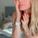 Vanesa Romero Instagram - Embajadora. Que ganas tenía de probar el producto icónico Liftactiv collagen specialist de @vichylaboratoires su textura es suave y envolvente dando confort inmediatamente. Me gusta porque mejora el tono, la hidratación y los primeros signos del envejecimiento de la piel. #laboratoriosvichy #vichylaboratoires #meandmycollagen
