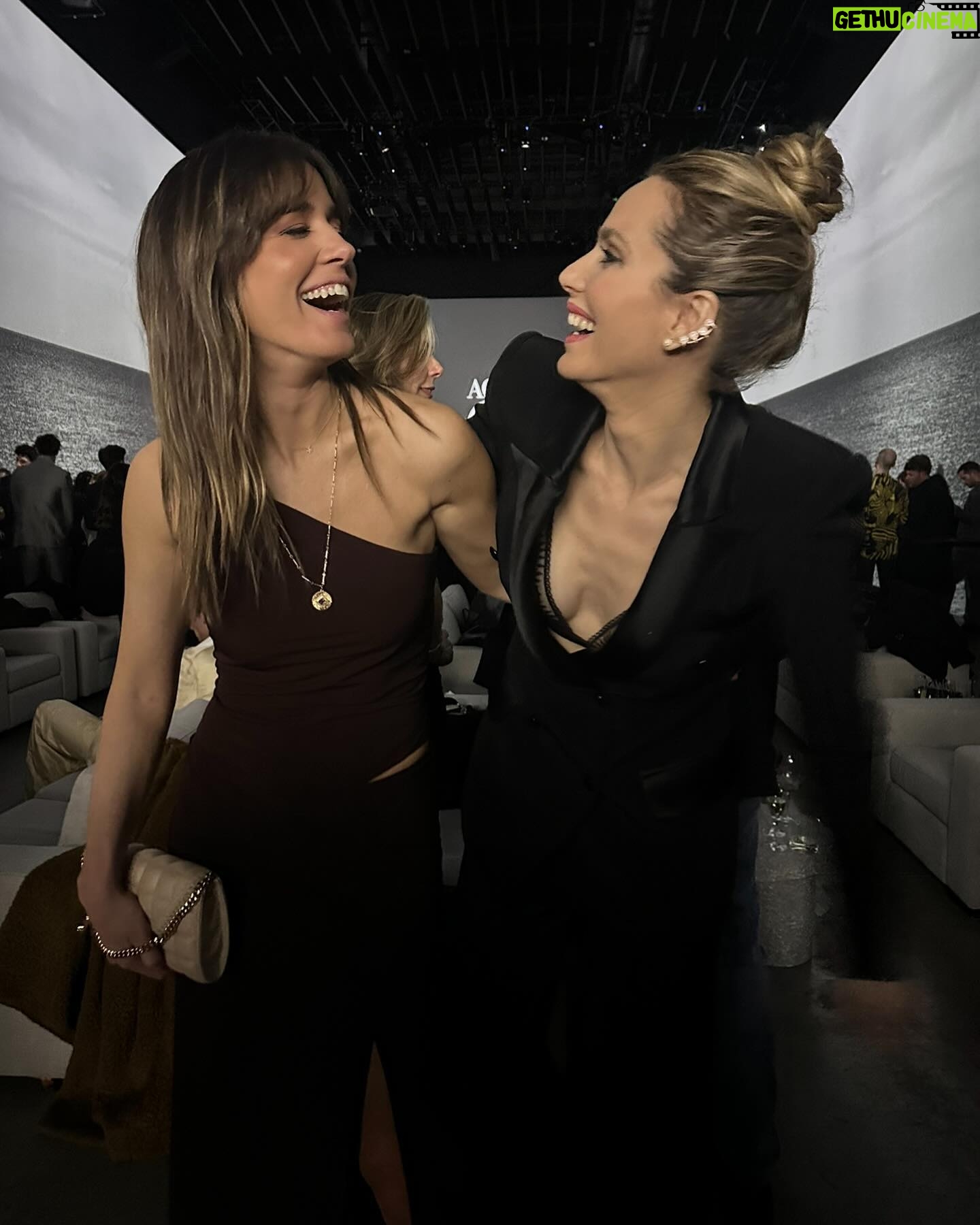 Vanesa Romero Instagram - Ayer en la fiesta homenaje de Acqua di gio de @giorgioarmani Estilismo @mardy_nogales π @clarocouture π @messika π @rebecatfigueroa para @armanibeauty Gracias @dypcomunicacion #vanesaromero #evento