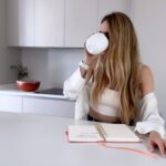 Vanesa Romero Instagram - Hoy me gustaría hablar con vosotros de la importancia de tomar buenas decisiones, es más, @o2es compañía de fibra y móvil, me ha retado a que os cuente una de las decisiones más acertadas que he tomado en mi vida… ¡En el Reels os lo cuento!   - Sin permanencia - Sin sorpresas en la factura -La mejor red de fibra y ultravelocidad 5G  #Con02respiras #publi