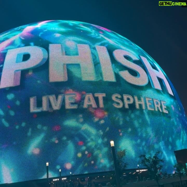 Vanessa Hudgens Instagram - Well I didn’t make it to Coachella but I did make it to @phish @spherevegas and it blew👏🏽my👏🏽mind👏🏽 definitely one of the coolest concerts I’ve ever been to in my life. I think everyone there would agree. Can’t wait to go back for another show🫠🥳✨