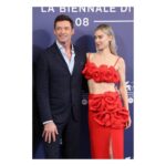 Vanessa Kirby Instagram - Thank you so much for having us @labiennale, and to you my @cartier and @maisonvalentino family ♥️