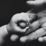 Vanessa Kirby Instagram - That’s a wrap on #PiecesofaWoman. Which has many pieces of my heart. Thank you to that family @bronstudios, you are the greatest. To the magic Montréal crew and wonderful prosthetics team who did my belly for hours every day. And of course my @hoff1982 for always being with me wherever we go.
