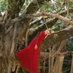 Vanessa Kirby Instagram - So honoured to have done this campaign with you all. We had the absolute happiest time shooting this, shooting in the depths of the jungle, facing cliff edges, freezing lagoons - I have never laughed through or loved an experience more. Thank you to every single person who made this shoot so ridiculously happy. And thank you deeply to the entire @cartier family 🐆 ♥️ So much love to this incredible team - @cartier @emmanuelleguillon7 @ncanguilhem @hairbyadir @missjobaker @adrianejamison #ryanhastings @fredericalovellpank @alexisasquith @oliviermulr @phantasm.tv @katheidi3 @lvroffle @lianaengel @jozepholiver