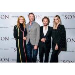 Vanessa Kirby Instagram - @thehughjackman @lauradern @florianzellerofficiel @givenchy 🤍