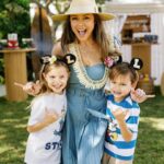 Vanessa Lachey Instagram - Two Holiday Birthdays means one fun party in the New Year! Mahalo to my party savior @corriemendes for helping me pull this off in a week when the kiddos decided they wanted to celebrate together! Disney in Hawai’i!!! ❤️🌺🌊🏝️