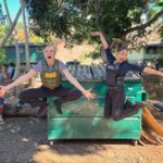 Vanessa Lachey Instagram - It’s FRI-YAY! Plus, an all NEW @ncishawaiicbs episode is coming up on Monday! @tortorra_ and I get to kick some ass & take names! (After we pose for pics of course) 🤙🏽👯‍♀️💪🏽