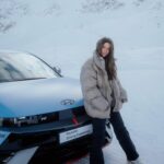 Vanessa Mai Instagram - Nennt mich Drift Queen 😜 Meine allererste Winter Driving Experience!! „Erfahre Hyundai“ - also ja, was soll ich sagen, das Motto einfach mal sowas von eingehalten. Danke an meine @hyundai_de Fam für das unvergessliche Erlebnis hier in Sölden. Und dann noch mit meinem neuen Hyundai IONIQ 5 N, den ich ab April fahren darf. 🥹…. Und ja, der kann was. Aber so richtig 😄👍🏼 Habt ihr sowas schon mal gemacht oder würdet ihr gerne mal? #HyundaiDrivingExperience #Hyundai #ErfahreHyundai #IONIQ5N