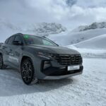 Vanessa Mai Instagram – Nennt mich Drift Queen 😜 Meine allererste Winter Driving Experience!! „Erfahre Hyundai“ – also ja, was soll ich sagen, das Motto einfach mal sowas von eingehalten. Danke an meine @hyundai_de Fam für das unvergessliche Erlebnis hier in Sölden. Und dann noch mit meinem neuen Hyundai IONIQ 5 N, den ich ab April fahren darf. 🥹…. Und ja, der kann was. Aber so richtig 😄👍🏼 Habt ihr sowas schon mal gemacht oder würdet ihr gerne mal?
 
#HyundaiDrivingExperience #Hyundai #ErfahreHyundai #IONIQ5N