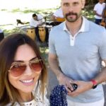Vanessa Marcil Instagram - And then dance..... Thk you @ullajohnson @oscardelarenta @rogervivier @proenzaschouler