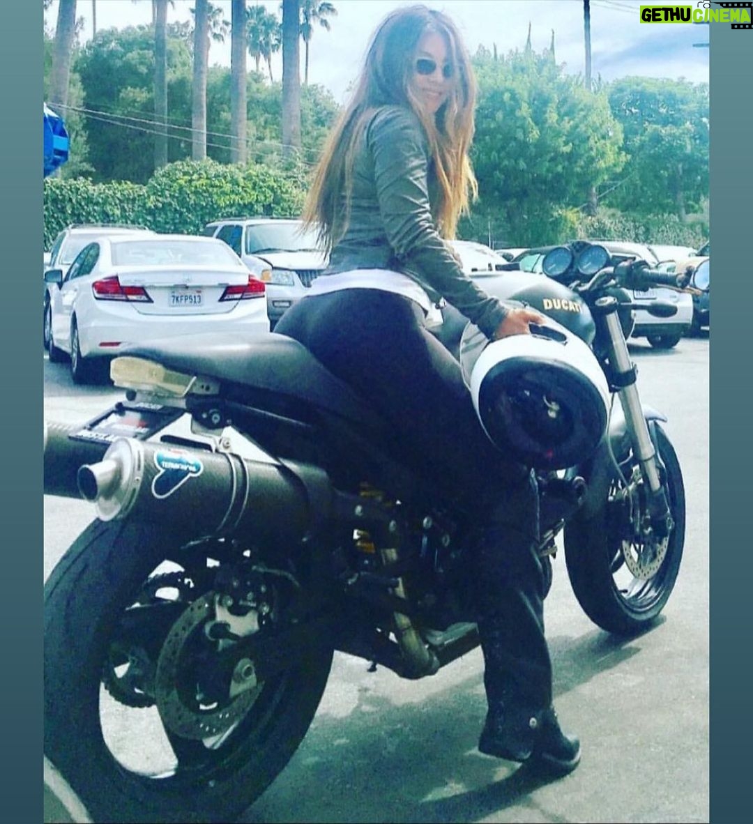 Vanessa Marcil Instagram - Always trust my babies w Cameron @victorylanefreight @beverlyhillsducati #LaFamilia