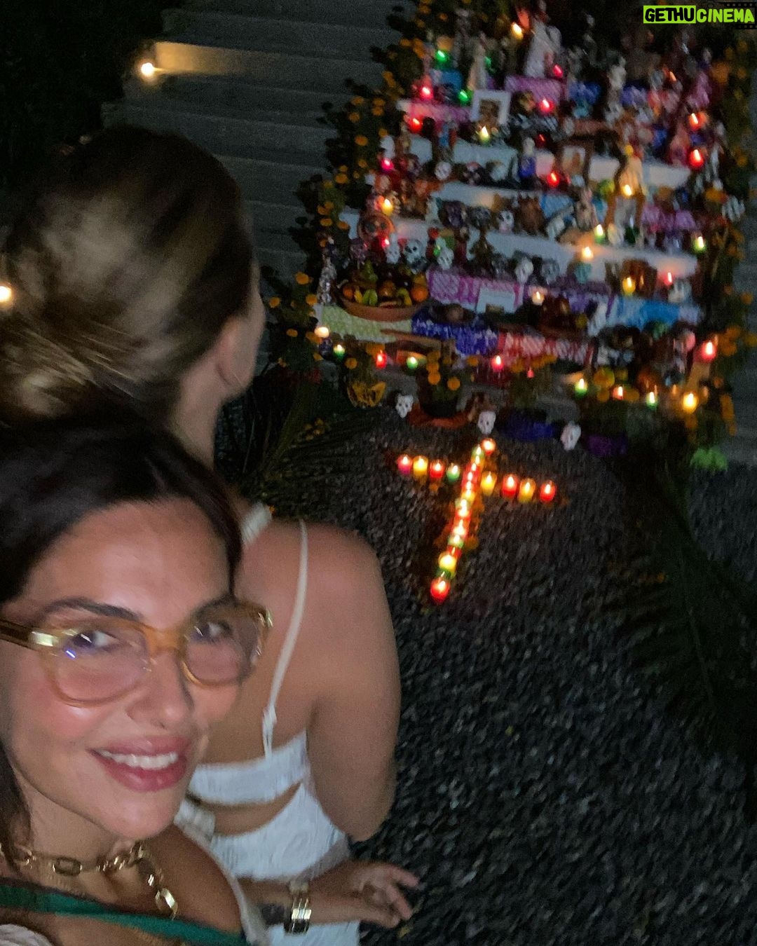 Vanessa Marcil Instagram - Last night we lit 6 candles for the loved ones I’ve lost in the last 5 years. I celebrate their lives that go on and honor the lessons both painful and joyful that each soul gracefully offered to me. I have always been the lucky one to have loved at all. #Día de Muertos