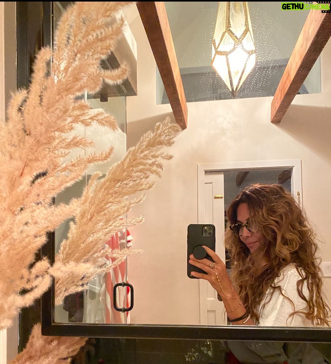 Vanessa Marcil Instagram - Today we all sore, Kass is in virtual college classes and I apparently am working out at 7pm outside. We shall see.....