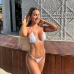Vanessa Mariposa Instagram - Sunkissed ☀️ Noch ein paar Monate & es ist endlich wieder Sommer 😍 Du möchtest dich fit, gesund und vorallem deinen Traumkörper zeigen? Dann melde dich für mein Fitness- und Ernährungscoaching an. Das erste Gespräch ist kostenlos. Den direkten Link findest du in meiner Bio & in meiner Instagram Story 🔥👏🏼 WORAUF WARTEST DU? LET‘S GET FIT 😍🔥 anzeige ______ #vanessamariposa #vanessamariposafitness #nammosdubai #downtown #businessbaydubai