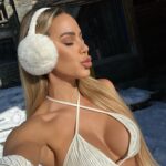 Vanessa Mariposa Instagram – Anzeige | snow bunny 🐰❄️
_________
#vanessamariposa #snowbunny #frenchalps #geneva #wintertime #christmastimeishere