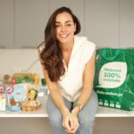 Vanessa Martins Instagram - Para mim alimentação é muito importante e gosto de ser acompanhada por profissionais onde consigo saber mais sobre o que comer para alcançar os meus objetivos. Ser mais saudável é onde gosto de me focar! Com Auchan Cuida consigo ter um serviço de acompanhamento on-line onde consigo planear as minhas refeições de forma personalizada e eficaz. Se como eu também queres e gostas de saber mais sobre nutrição, agenda já a tua consulta on-line e faz logo as tuas compras também. Ser saudável é mais fácil com Auchan Cuida! @auchan_pt #auchancuida #auchanportugal #auchan