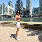 Vanessa Martins Instagram - 2a vez pelo Dubai. Desta vez a viver a cidade de forma diferente. Com turismo à mistura quisemos perceber como seria fazer vida por lá. Adaptámos as nossas rotinas de Portugal lá e apesar de ser uma forma de viver diferente, Dubai é sempre incrível de conhecer e um “até à próxima”. E vocês o que mais gostaram na vida Dubayy? #PlatinumHeritage #BeAHERO# @platinumheritage