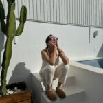 Vanessa Martins Instagram - Foto dump do 1o fim‑de‑semana pós-obras. Fomos ao mercado encher a despensa de coisas boas. Pedimos lenha para as noites frias que se fazem sentir, ainda. Tivemos literalmente aproveitar cada bocadinho e cada detalhe. Ainda não está a 100%, mas está quase! 🥰