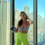 Vanessa Martins Instagram - Todos deveríamos tomar Creatina. E quando digo todos… digo mesmo todos nós. Façam uma breve pesquisa e vejam todos os benefícios que temos ao introduzir a Creatina na nossas vidas. O melhor é poderem fazê-lo com 40% desconto hoje e amanhã!! Ahhh e as leggings peach perfect estão com 50% desconto 😍 razões suficientes para irem até ao site da @prozis e fazerem algumas compras! Código: VANESSA 17YEARS