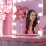 Vanessa Merrell Instagram - It’s out!!! Our music video to Love Me (Like You Do) is officially live! Link in bio! I’m so excited for @butterflytigermusic and to share everything we’ve been working on! But for now STREAM Love Me (Like You Do) everywhere!! 😍