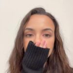 Vanessa Merrell Instagram - my little memes 🖤🤍