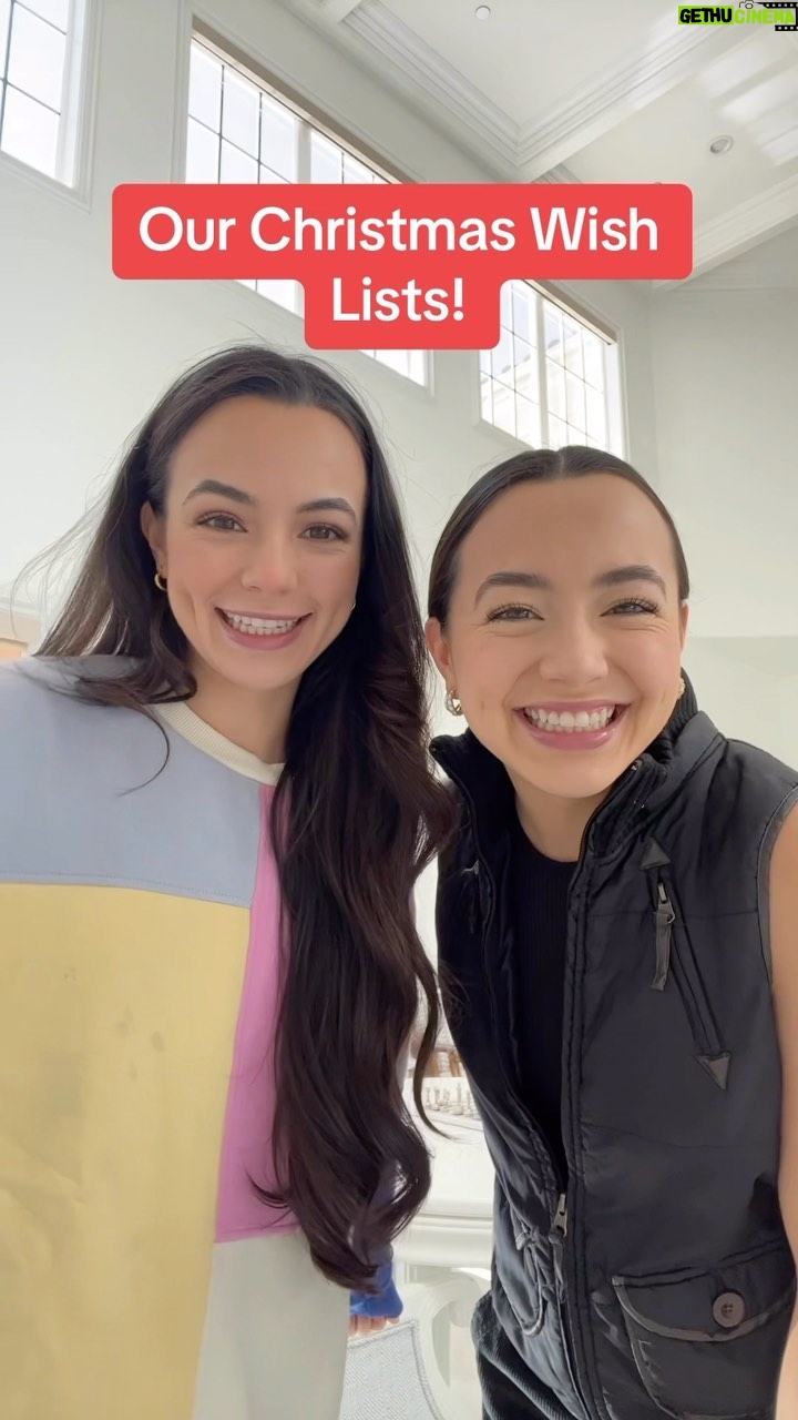 Vanessa Merrell Instagram - We may look the same but we definitely have different tastes 🎄🤣 Super excited to be sharing our favorite things with you guys on our LTK shops! Follow each of us on the @shop.ltk app so you can shop our clothes, makeup, pet products and more! 😍 #LTKHoliday #LTKGift