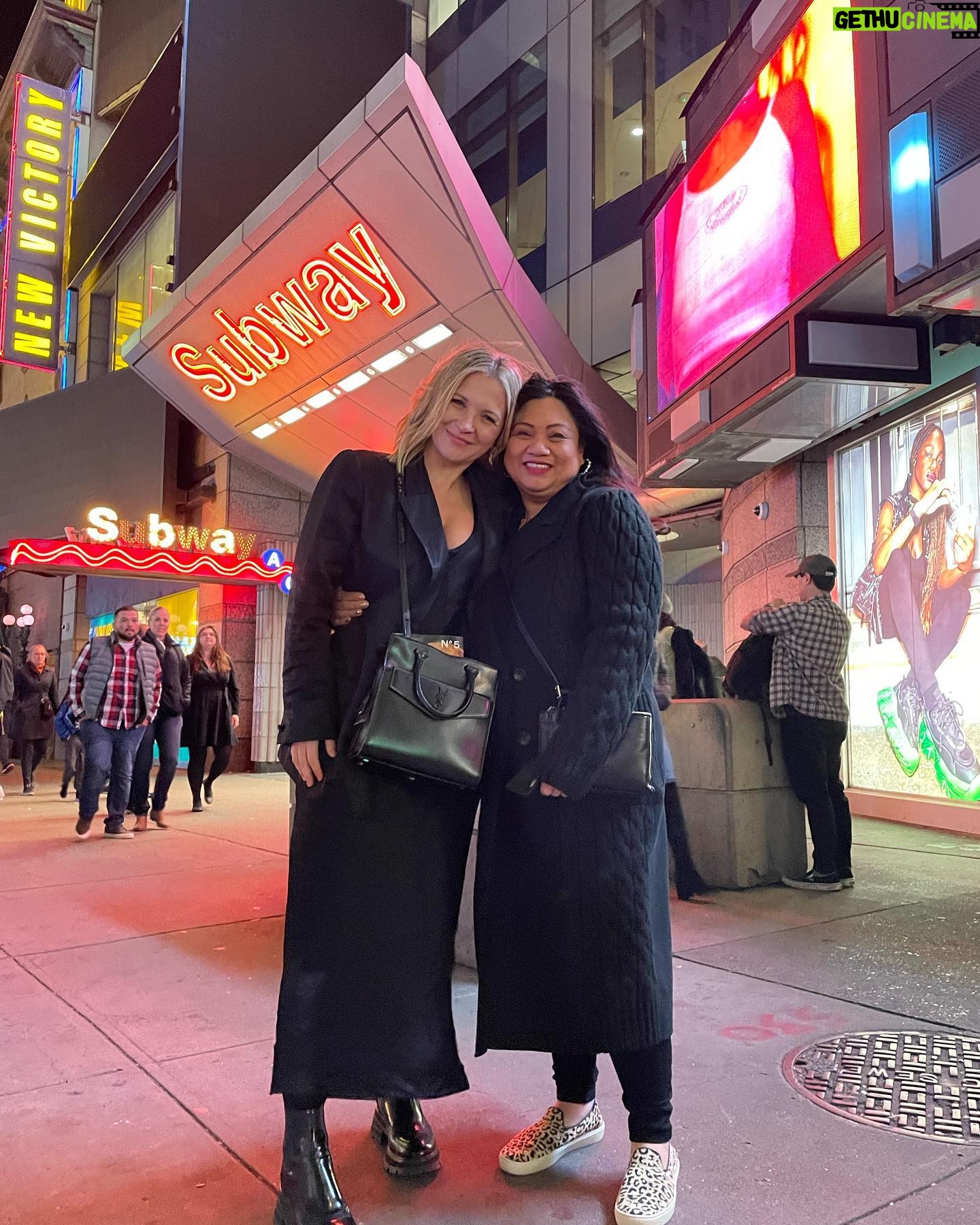 Vanessa Ray Instagram - Oooo girl, we’ve waited a minute for this magic to happen. @lulupicart in a BROADWAY SHOW. The most talented, creative, good for the room, ARTIST. I sobbed. Like, a lot. Like, continually. It doesn’t matter if you’re on Broadway, TV, or doing a community theater show, when you see your people telling a story in a way that is groundbreaking, ya don’t forget it. @lulupicart you are my happy. #1776bway @1776musical @10kdollarday #broadway