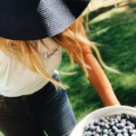 Vanessa Ray Instagram - When everything matches. #basicblue