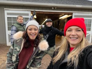 Vanessa Ray Instagram - Partner Appreciation Day!

Donnie: shares new music and gives me gospel to live by. 🎶🕊

Marisa: shares her heart with me, the best listener, my sounding board.❤️

Will: shares his snacks with me and…that is really the greatest love of all. 🌮🥗🍳🥑❤️😂

Love you so. 
@donniewahlberg @marisachicaramirez @willestes101 @bluebloods_cbs