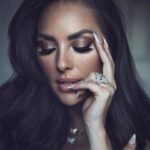 Vanessa Villela Instagram - Introducing Twin butterflies Ring✨✨🦋💍🦋✨✨ available at VanessaVillela.com link in BIO 🩵 Introduciendo Twin butterflies Ring ✨✨🦋💍🦋✨✨ Disponible en VanessaVillela.com link en mi Perfil 🩵