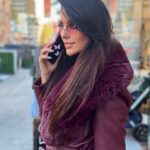 Vanessa Villela Instagram – Happy Thursday Familia! 💜 
How’s your 2023 going? 

Feliz Jueves Familia! 💜 
Como va su 2023? 

Wearing two of my Best Sellers 
“Pink Blush butterfly sunglasses” from my Wave of Love collection & “The Monarch Silver Ring” 😎💍
Link to my website in my BIO🦋❤️

Coat by @hutch_design 😻@pull_publicrelations @lexipulling 💟💟💟 

 @cafesheera Love this place for meetings and enjoy lovely drinks and food 🤍