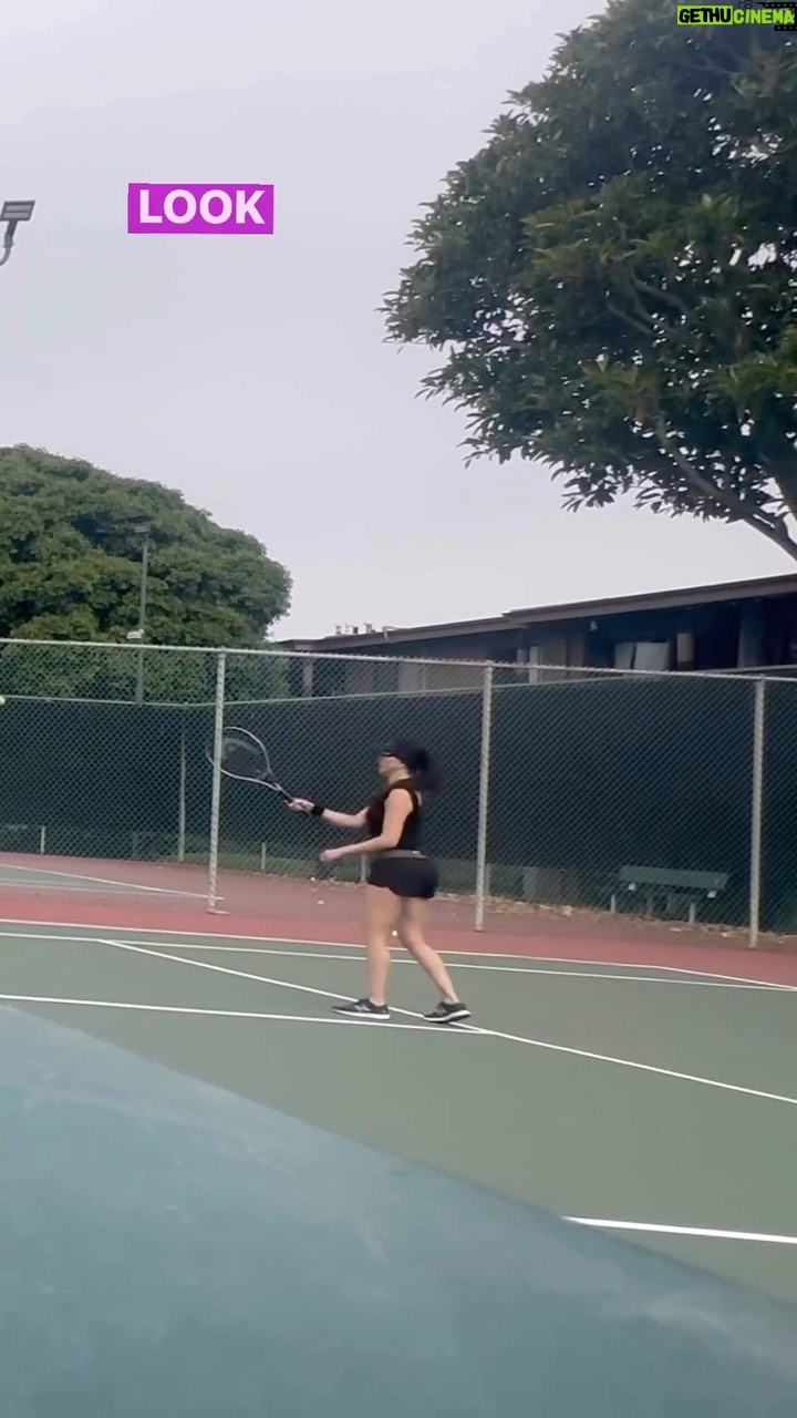 Vanessa Villela - 5.1K Likes - Tennis is not just a game; it’s my fun route to fitness! 🏃♀️💃It’s like a dance on the court, and
I’m grooving to the beat of every challenge and I know i have a long way to go but it’s about embracing the journey!
Did you workout today? Who’s with me???🙋♀️🙋🦋❤️
El tenis no es solo un juego; ¡Es mi forma divertida de hacer ejercicio ! 🏃♀️💃Es como un baile en la cancha, y
Me estoy moviendo al ritmo de cada desafío y sé que tengo un largo camino por recorrer, ¡pero se trata de abrazar el viaje!
¿Hiciste ejercicio hoy? Quien esta conmigo???🙋♀️🙋🦋❤️