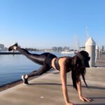 Vanessa Villela Instagram - Feeling strong💪👙 No excuses! Do this with me! Sin excusas! Hagan esto conmigo☺️