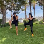 Vanessa Villela Instagram - Saturday workout fun session with my hubby 🥰🦋❤️ Who’s in??💪 Let’s get physical 😎🏋️‍♀️🏋️ Sesión de entrenamiento divertida y fácil del sábado con mi esposo ¿Quién se une??💪 😎🏋️‍♀️🏋️ #fitcouple #fitness #couplegoals #fitnessmotivation #fit #workout #love #motivation