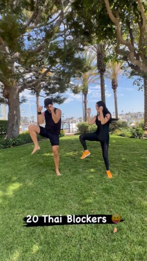 Vanessa Villela Instagram - Saturday workout fun session with my hubby 🥰🦋❤️
Who’s in??💪 Let’s get physical 😎🏋️‍♀️🏋️

Sesión de entrenamiento divertida y fácil del sábado con mi esposo 
¿Quién se une??💪 😎🏋️‍♀️🏋️

#fitcouple #fitness #couplegoals #fitnessmotivation #fit #workout #love #motivation