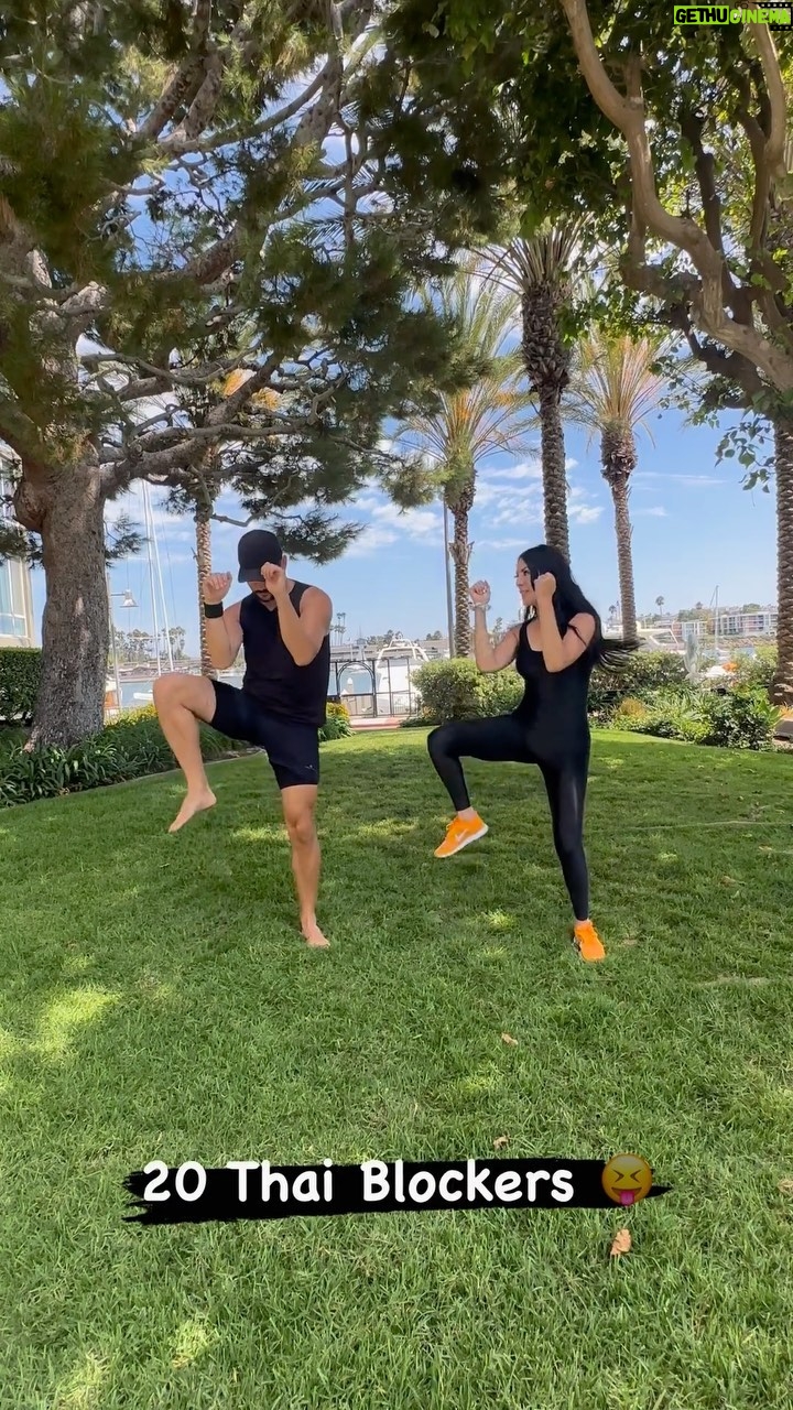 Vanessa Villela - 1.5K Likes - Saturday workout fun session with my hubby 🥰🦋❤️
Who’s in??💪 Let’s get physical 😎🏋️♀️🏋️
Sesión de entrenamiento divertida y fácil del sábado con mi esposo
¿Quién se une??💪 😎🏋️♀️🏋️
#fitcouple #fitness #couplegoals #fitnessmotivation #fit #workout #love #motivation