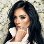 Vanessa Villela Instagram - Monarch butterfly Ring🦋💍 gives me the power to conquer anything 🥰 available at vannessavillela.com Link in bio🔗 Este anillo me da el poder de conquistar lo que sea💍🦋 disponible en vannessavillela.com