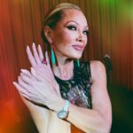 Vanessa Williams Instagram - Nothing like wearing close to a million dollars worth of @chopard jewelry while singing for @saks 💎 Loved being a surprise 🎤