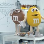 Vanessa Williams Instagram – Another Super Bowl appearance by MsBrown 🤎👓14 years since her first appearance in the at the big game 🙌🏽 @mmschocolate 
#SuperBowl 🏈 #voiceover
