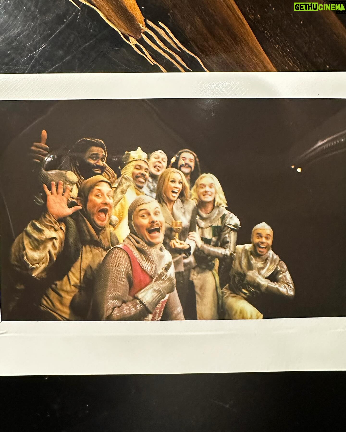 Vanessa Williams Instagram - Oh what an opening night at @spamalotbway ๐ Hilarious cast with its side splitting humor from beginning to end โฆand at the end I got chosen to get my own grail ๐ by my favs that I adore @michaelurielikesit @jmiglehart @lesliekritzer